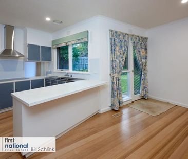 CLOSE TO TEMPLESTOWE VILLAGE-ZONED TEMPLESTOWE COLLEGE - Photo 4