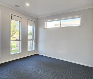 82 Alfred Road - Photo 3