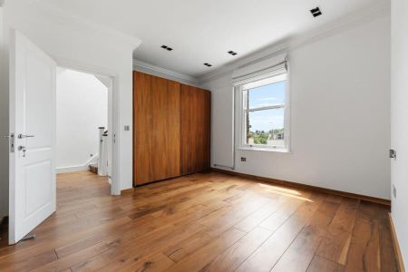 4 Bedroom House To Let - Photo 4