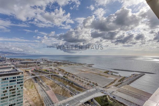 Espectacular ático duplex en alquiler con terraza y jacuzzi en Diagonal Mar - Photo 1