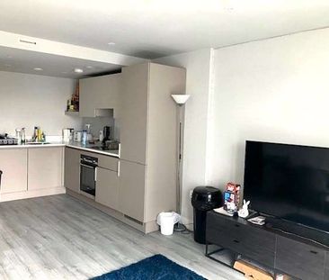 AVAILABLE NOW | 1 BED FULLY FURNISHED | Located on the ninth floor ... - Photo 6