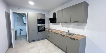 Appartement te huur in Tournai voor € 995 met 2 slaapkamers - Foto 3