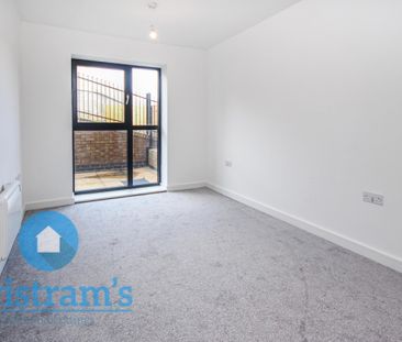 2 bed Apartment for Rent - Photo 2