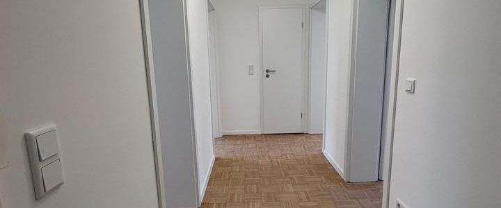 Frisch Sanierte 3 Zimmer Wohnung Weitmarerstraße - Foto 1