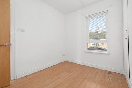 26 Ravenhill Avenue, Belfast, BT6 8LG - Photo 5