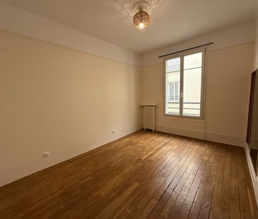 Appartement Nanterre 1 pièce 31.96 m2 - Photo 1