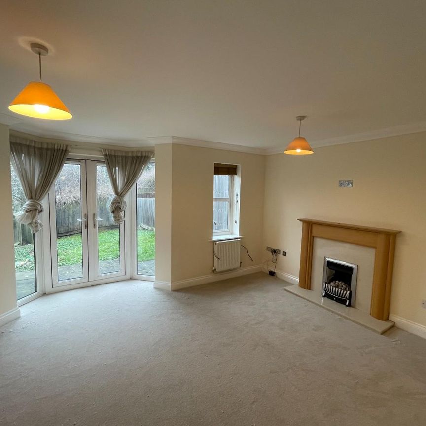 Clopton Mews, Stratford-upon-Avon - Photo 1