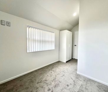 Unit 1, 54 Stranraer Crescent, Wattle Downs, Auckland - Photo 4