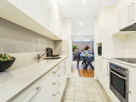 3/1 Huntington Street, Crows Nest NSW 2065 - Townhouse For Rent | Domain - Photo 4