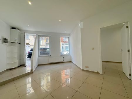 Appartement te huur - Photo 2