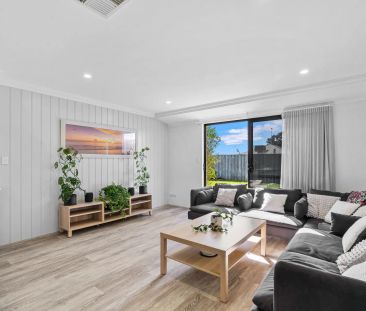 FOR RENT: Stylish Coastal Family Home with Room to Move - 13 Cariss... - Photo 6