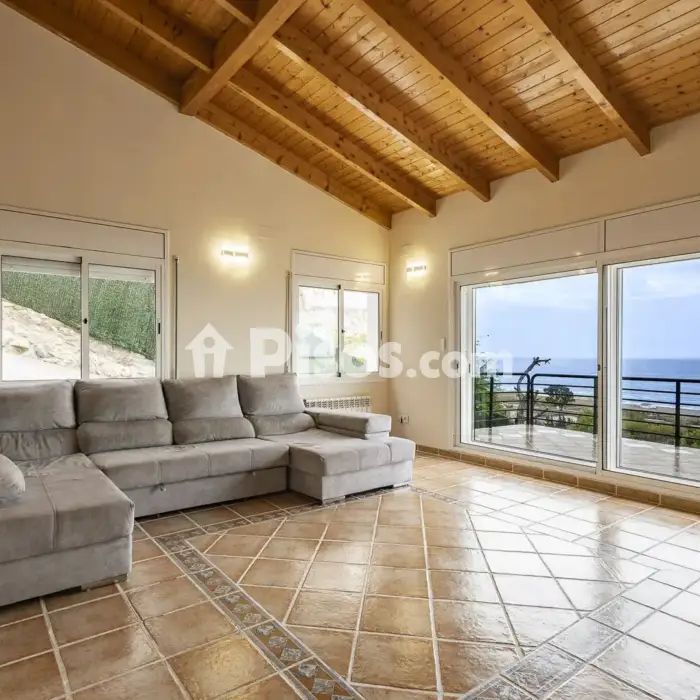 Casa en alquiler en El Poal - Photo 1