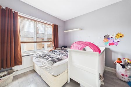 2 bedroom House in Rectory Road, Wokingham - Photo 4