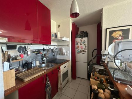 Location Appartement 2 pièces 49m² - Photo 3