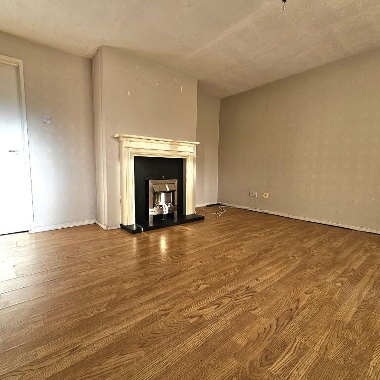 2 Corbally Avenue, Parkhall, Antrim, BT41 1EF - Photo 1