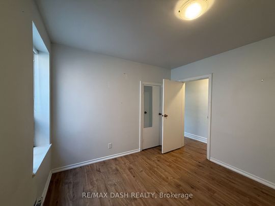 For Lease - 2471 Dundas Street Unit# UPPER, Toronto, Ontario - Photo 1