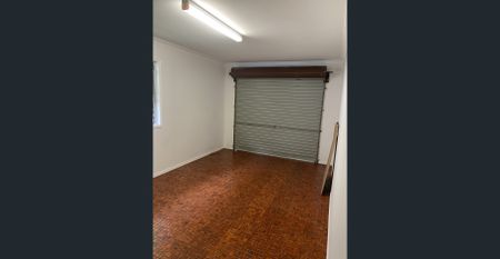 36 Hibiscus Street, Urangan, Qld 4655 - Photo 2