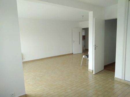 Location Appartement 3 pièces 76 m2 à Perpignan - Photo 2