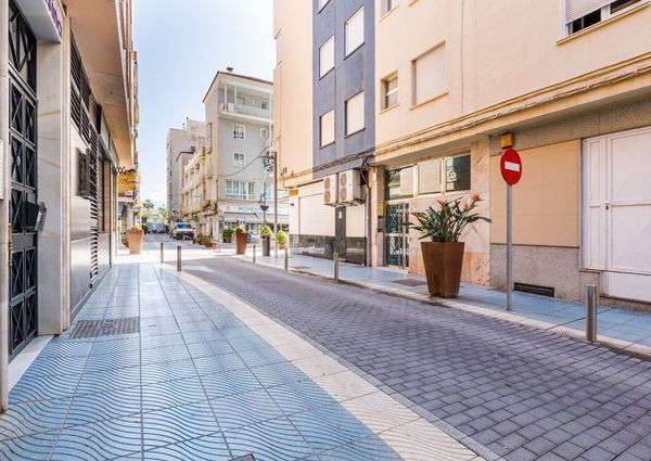 Calle Acera la Marina, Torre del Mar, Andalusia 29740