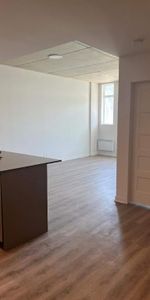 2 CH - 1 SDB - Terrebonne - $2,100 /mo - Photo 3