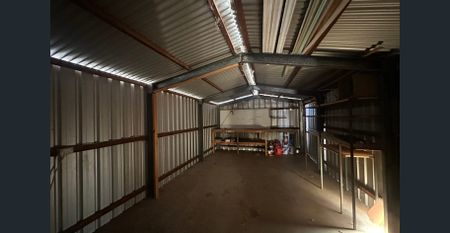 226 Knox Street - Photo 4