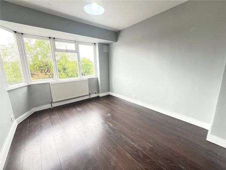 3 Bedroom House To Rent - Photo 4