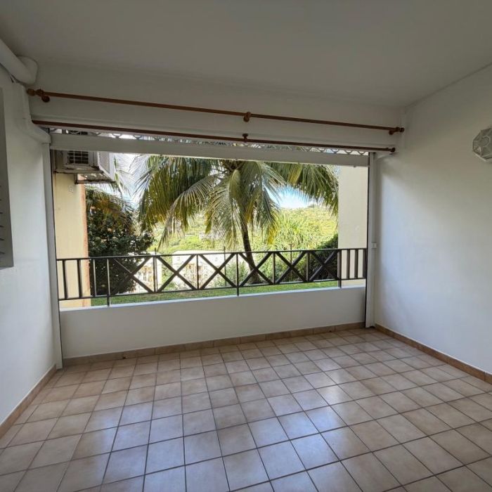 Location Appartement 30m² 1 pièce Fort de france - Photo 1
