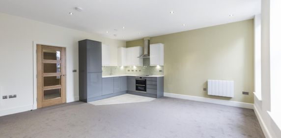 2 bedroom apartment to rent - Photo 2