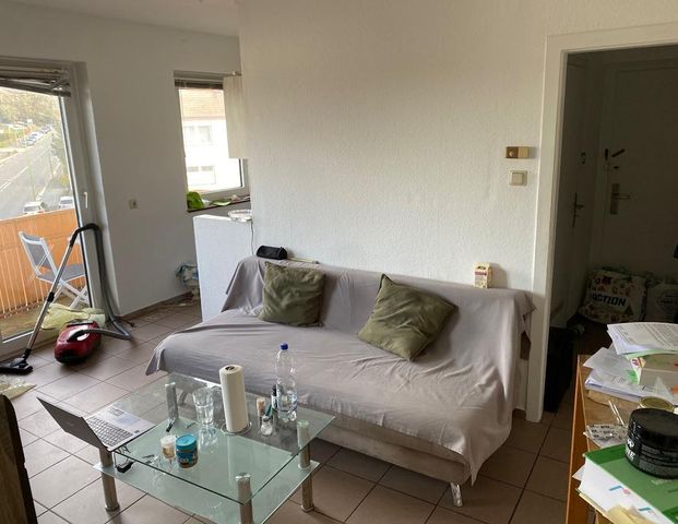 Freie Wohnung ab Dezember in zentrale Lage - Foto 1