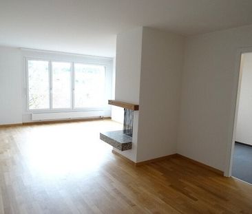Moderne 3.5-ZW à 81 m² im 2. OG mit Cheminée - Photo 4