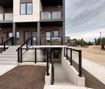 For Lease - 42 Lowes Rd. West Road Unit# 35, Guelph, Ontario - Photo 2