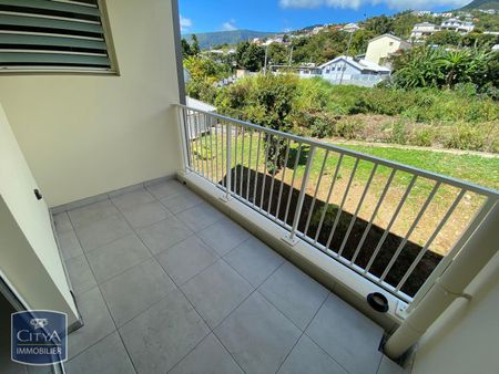 Location Appartement 4 pièces 114m² STE CLOTILDE 97490 - Photo 4