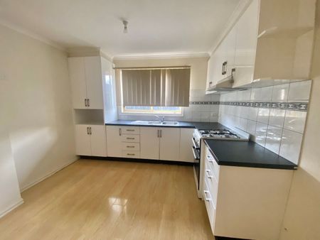 AFFORDABLE FOUR BEDROOM FAMILY HOME - Photo 3