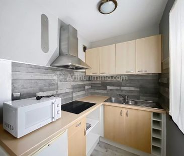 Location Appartement 2 pièces 46m² CHAMALIERES 63400 - Photo 2