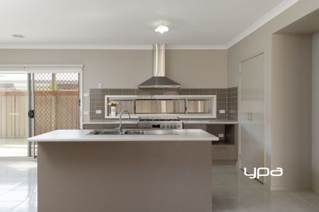 Comfort & Convenience at 12 Universal Court, Diggers Rest - Photo 4