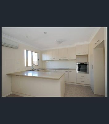 Modern Comfort and Convenience in the Heart of Toowoomba - Photo 1