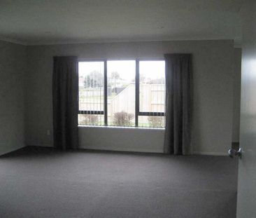 Milson - 4 Bedrooms - Photo 1