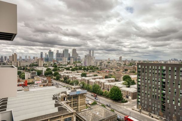 Gillender Street, London - Photo 1