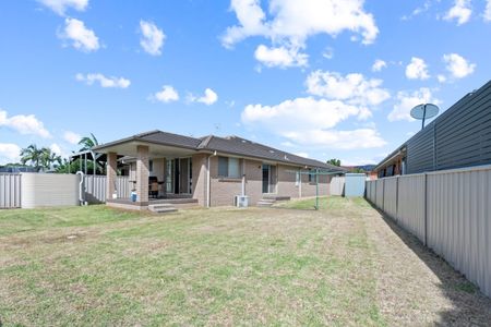 12A Fernleigh Avenue - Photo 2