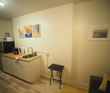 For Lease - 210 Wilson Street Unit# D, Hamilton, Ontario - Photo 2