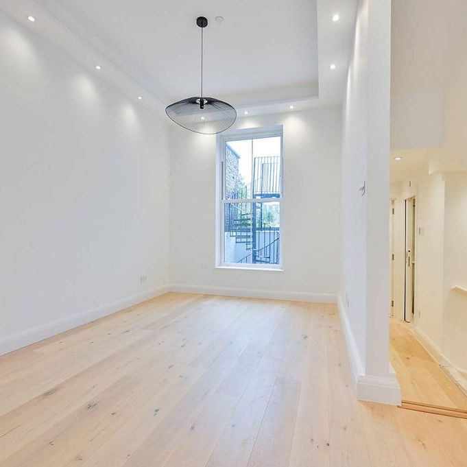 3 bedroom flat to rent - Photo 1