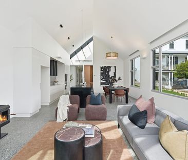 “The Garden” Apartment at Melrose - Photo 3