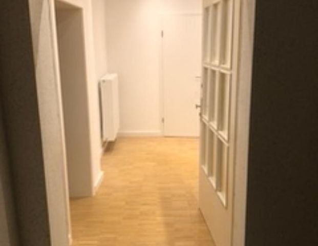 Grundsanierte, helle und geräumige EG-Wohnung im Gerichtsviertel - Foto 1