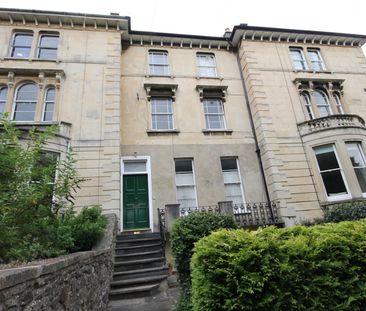 2 bed flat to rent in Chertsey Road, Bristol, BS6 - Photo 5