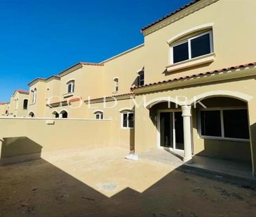 Single Row | Landscape | 2BR + Maid | Near Pool - Photo 3