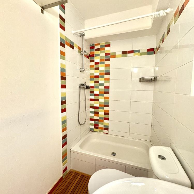 Pronájem bytu 1+kk 24 m² - Fotografie 1