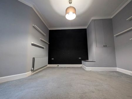 1 bed House to rent - Photo 3