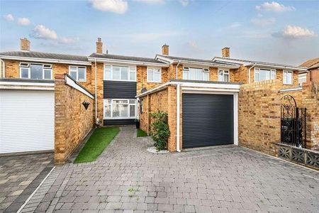 The Avenue, Gosport, PO12 - Photo 5