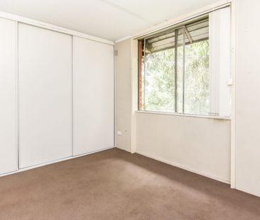 Affordable and Central! - Photo 3