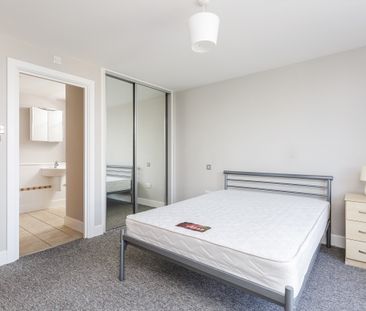 2 bedroom apartment to rent Centurion Court, The Canalside, Gunwhar... - Photo 3